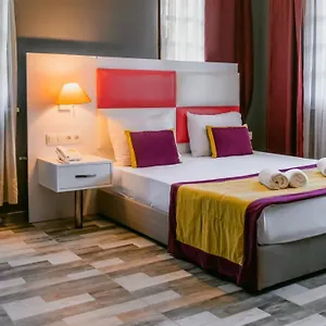 https://orange-owl-hotel.allantalyahotels.org